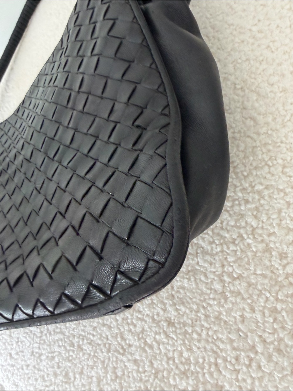 BOTTEGA VENETA vintage small hobo - Picture 13 of 16
